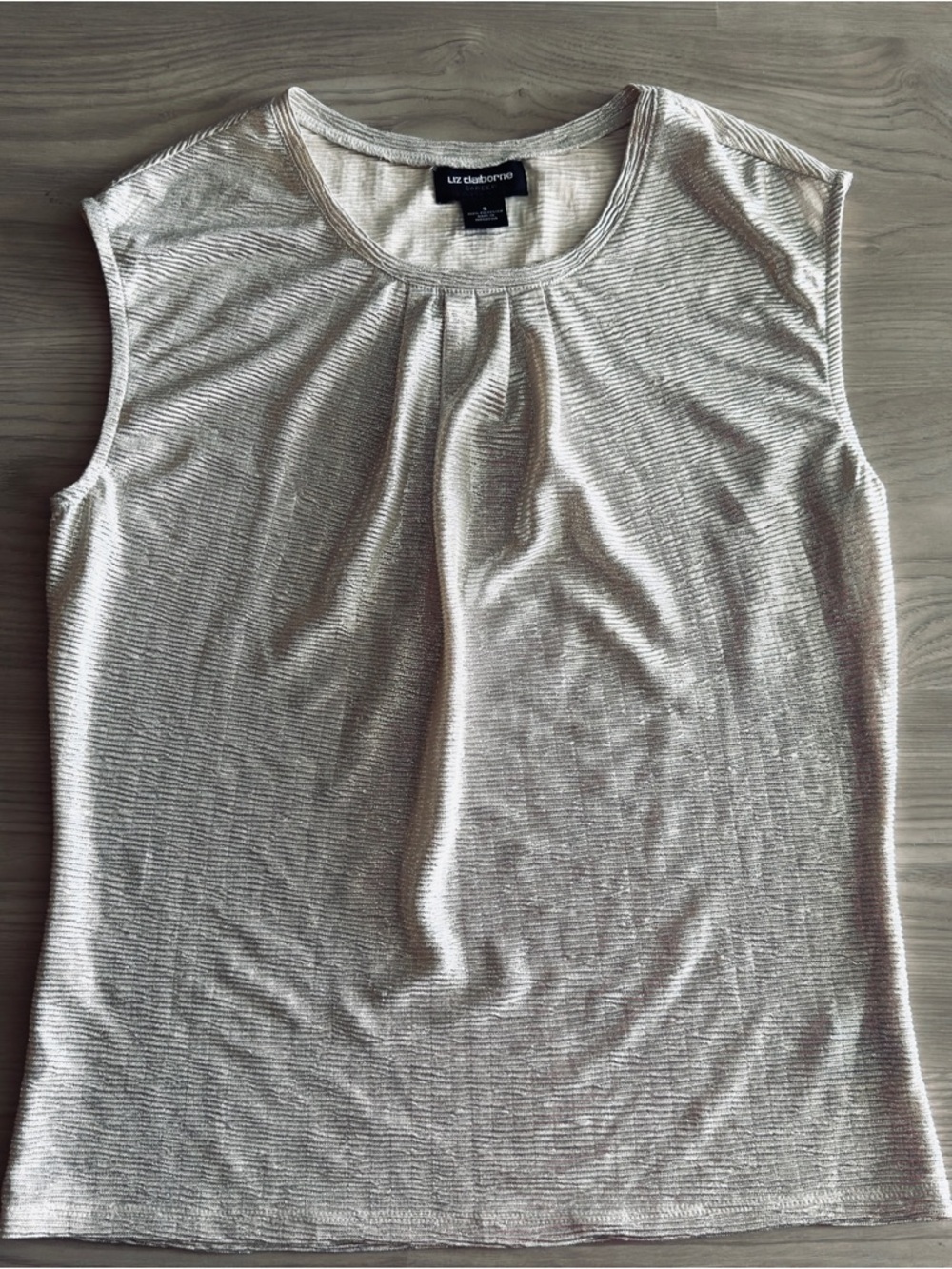 Liz Claiborne Silver Metallic Pleated Blouse - Picture 2 of 4